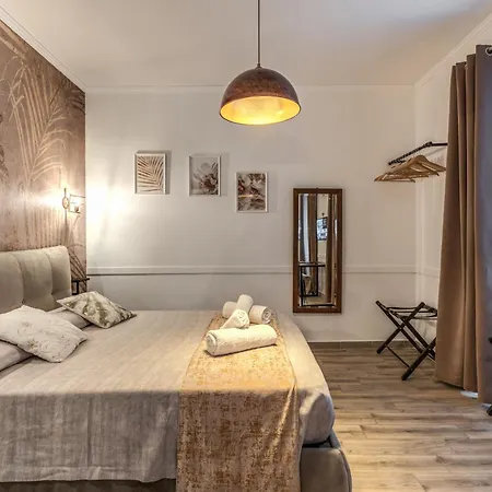 Kira Luxury With Terrace Roma