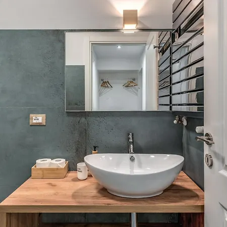 Kira Luxury With Terrace アパート ローマ