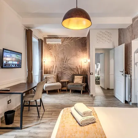 Kira Luxury With Terrace ローマ