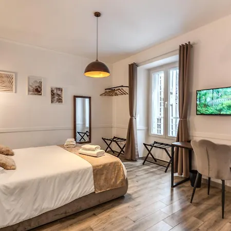 Kira Luxury With Terrace *