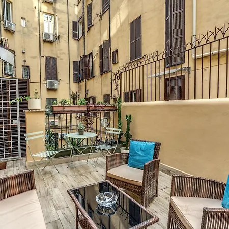 Kira Luxury With Terrace Апартаменты Рим